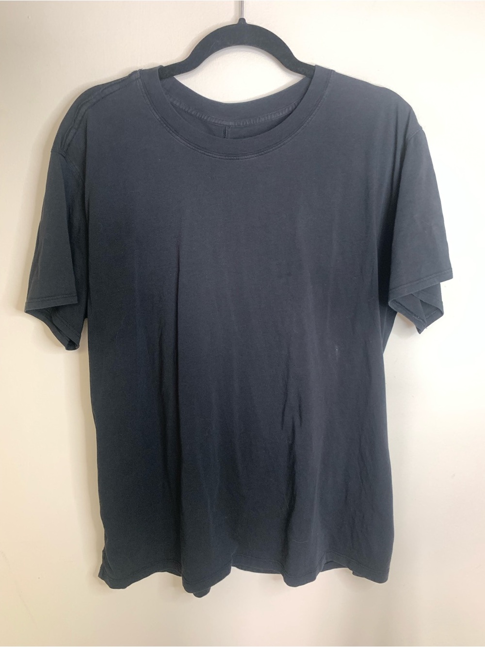 lululemon athletica Black Short Sleeve Tee